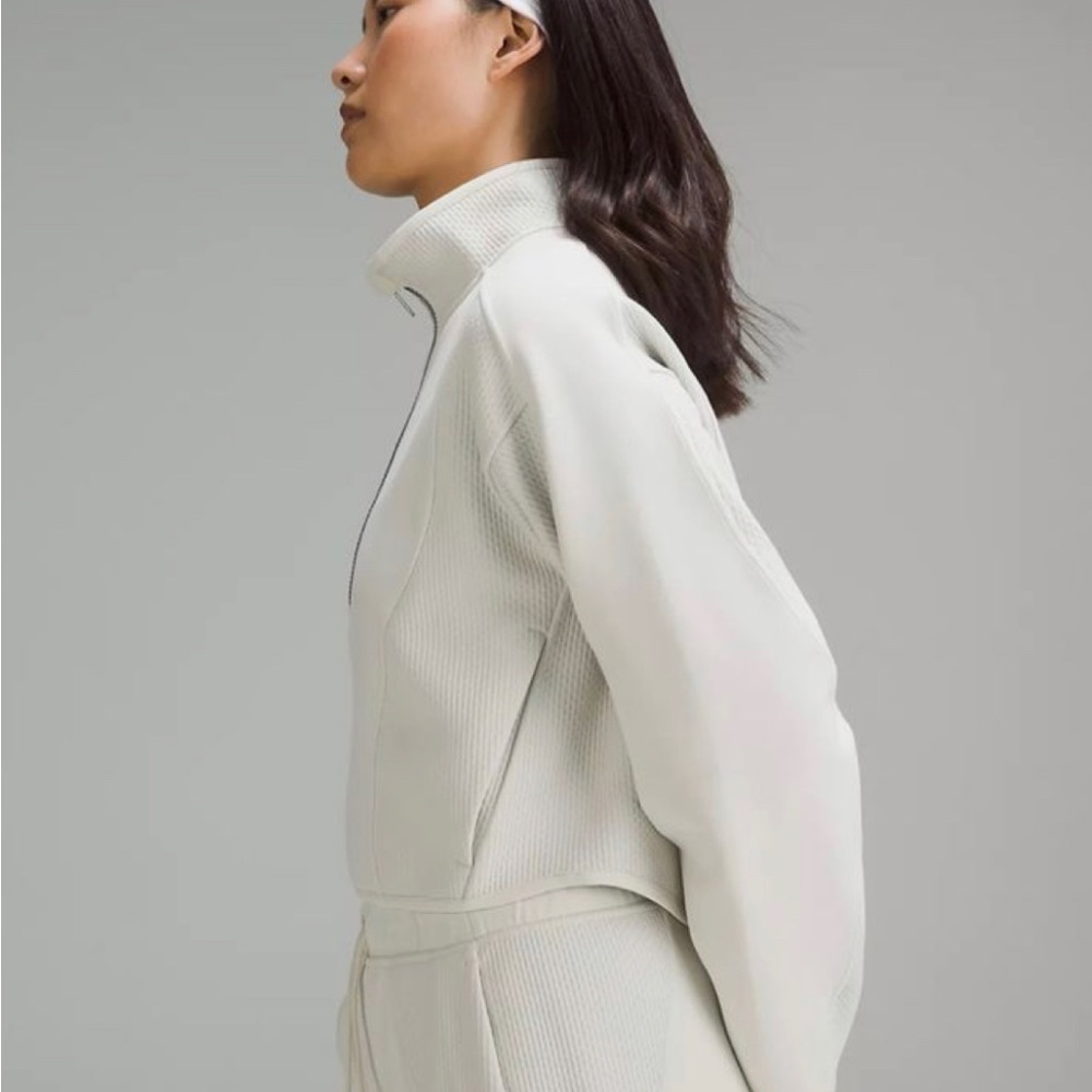 Lululemon mixed fabric 1/2 zip